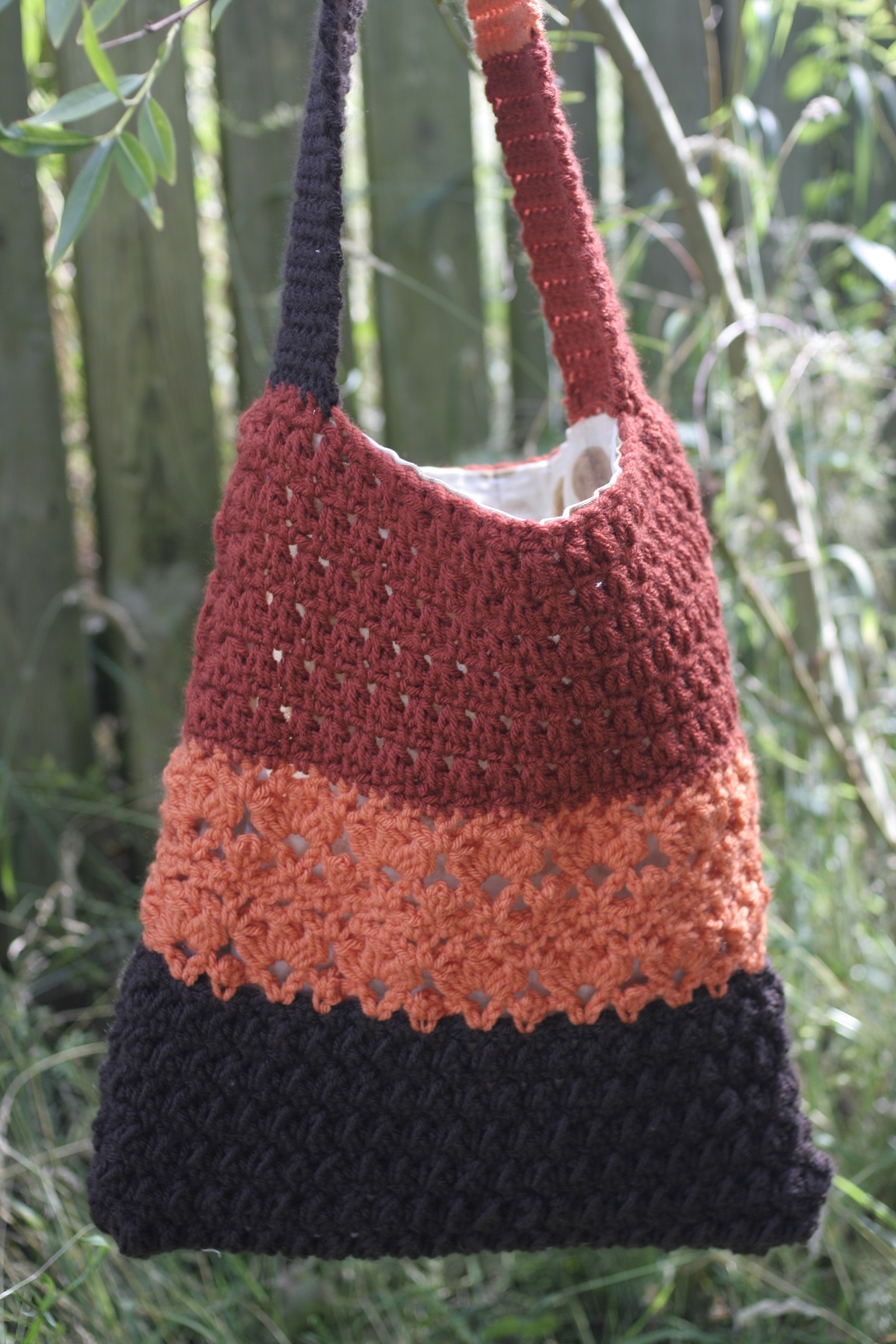 Lace Shoulder Bag – FREE PATTERN! – Catkin and Comet